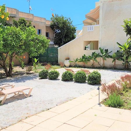 Ismini Apartments Myrtos Екстериор снимка