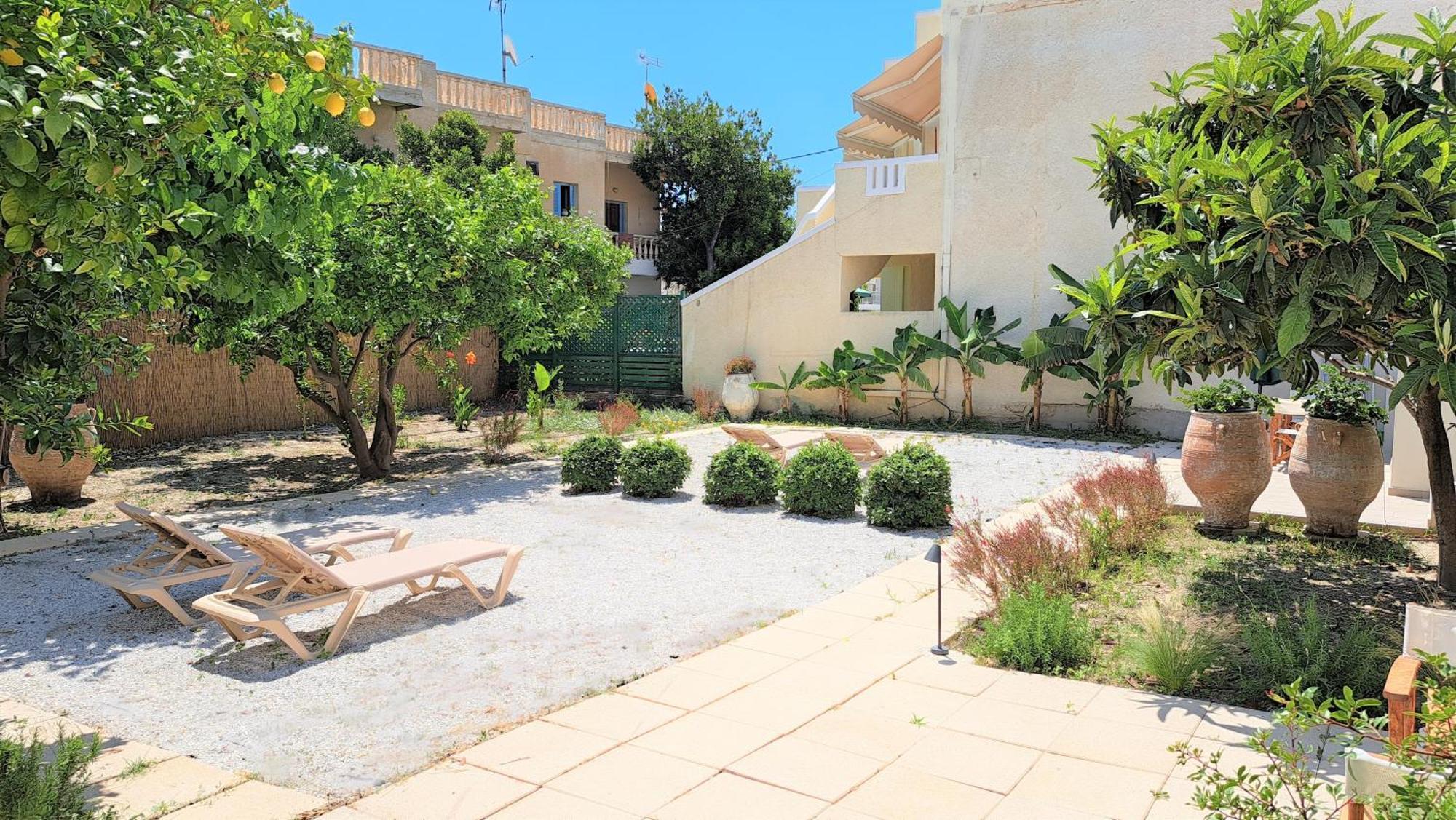 Ismini Apartments Myrtos Екстериор снимка